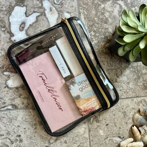 5-Piece Beauty Set - Makeup, Hair & Fragrance